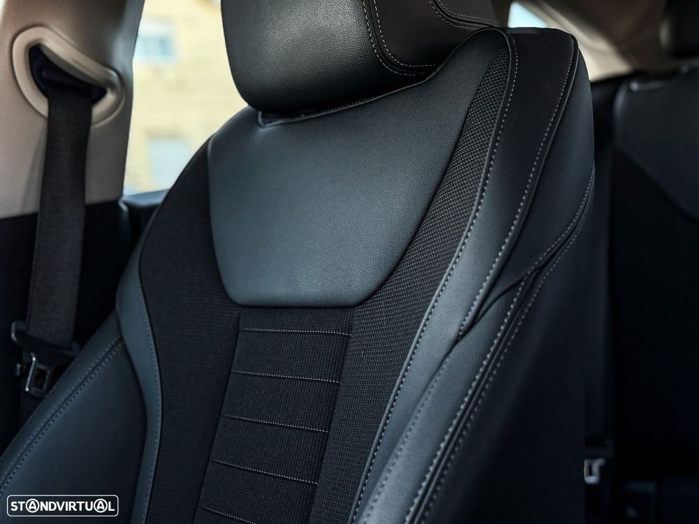 BMW i4 eDrive40 - 16