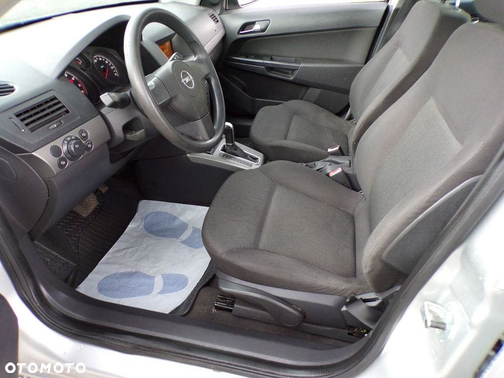 Opel Astra - 23