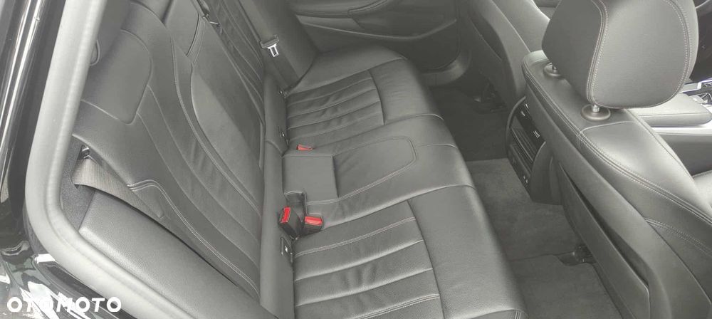 BMW Seria 5 520d M Sport Edition - 30