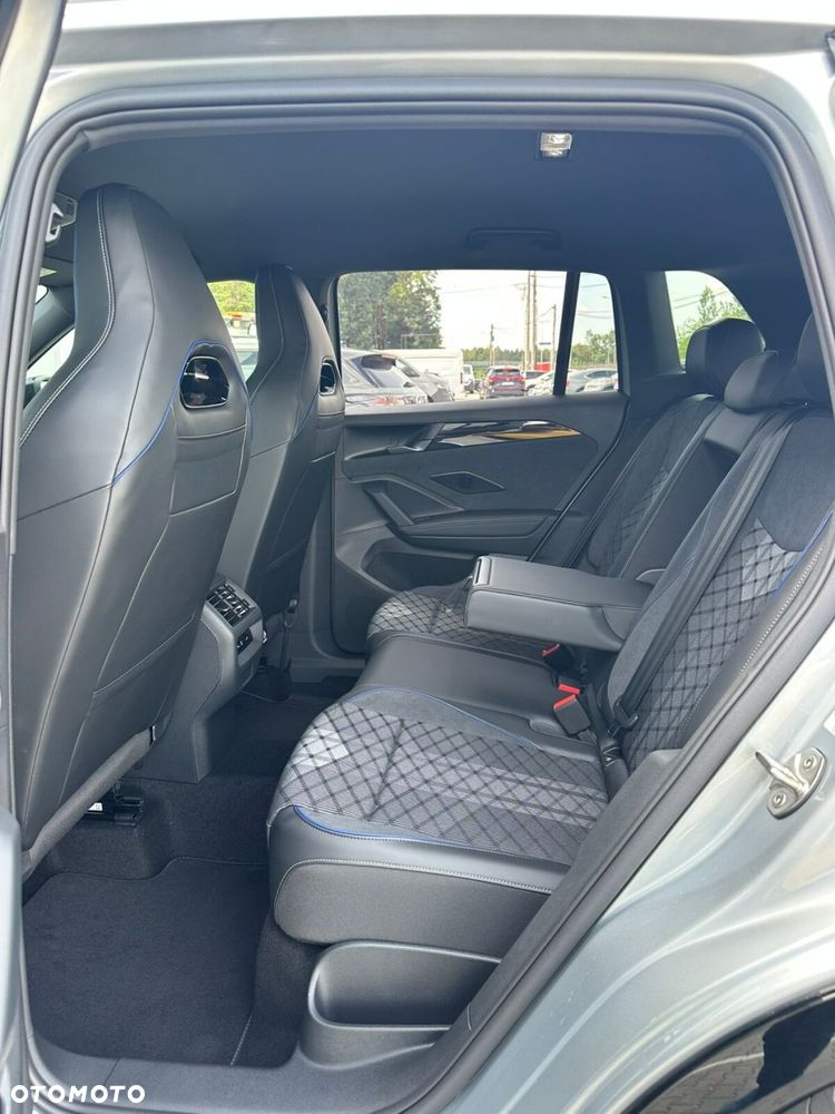 Volkswagen Tiguan - 16