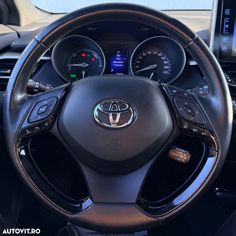 Toyota C-HR 1.8 HEV 140 CP 4x2 CVT Dynamic - 28