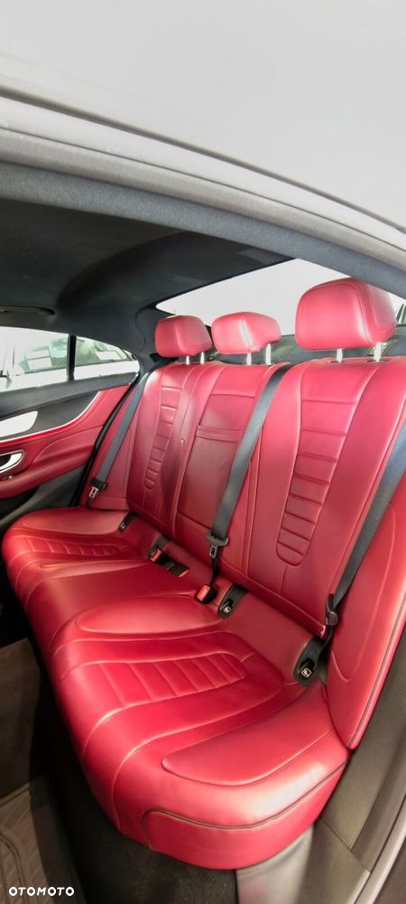 Mercedes-Benz CLS - 31