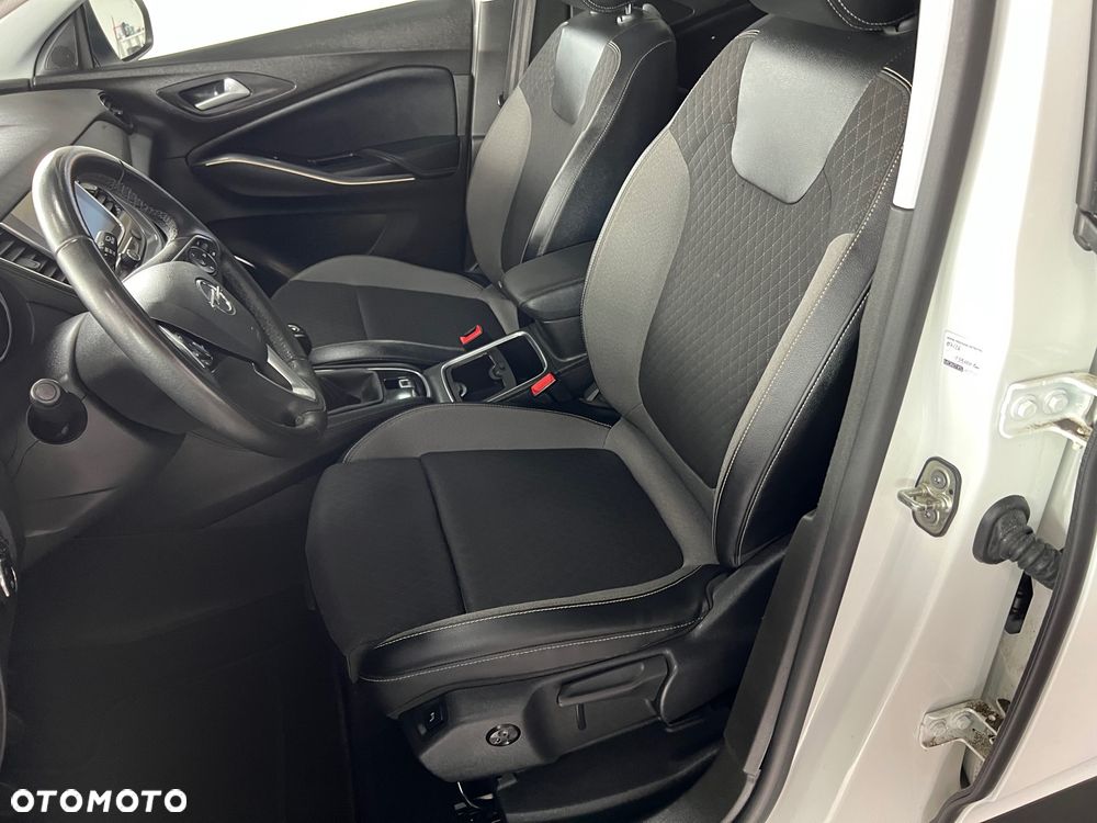 Opel Grandland X - 12