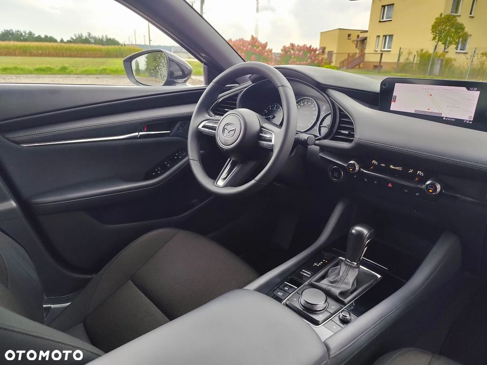 Mazda 3 2.0 mHEV Hikari - 17
