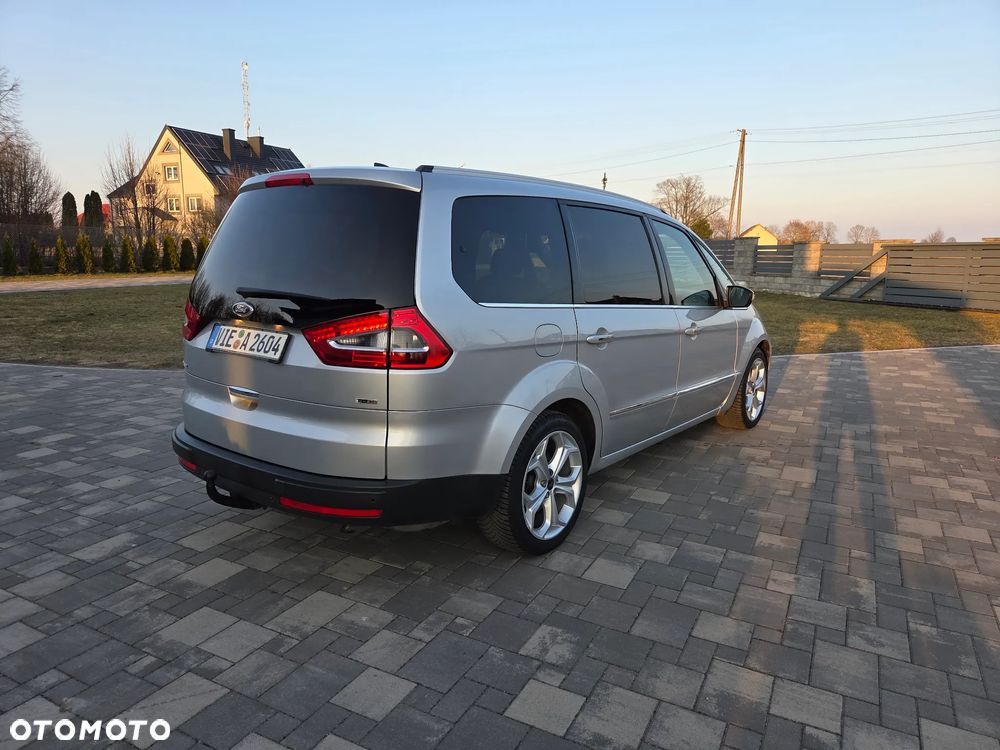 Ford Galaxy 2.2 TDCi DPF Titanium - 16