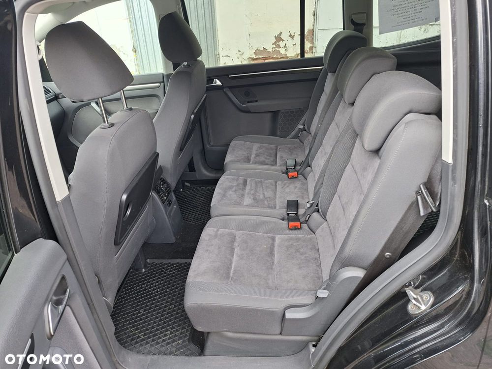 Volkswagen Touran 1.4 TSI Highline - 7