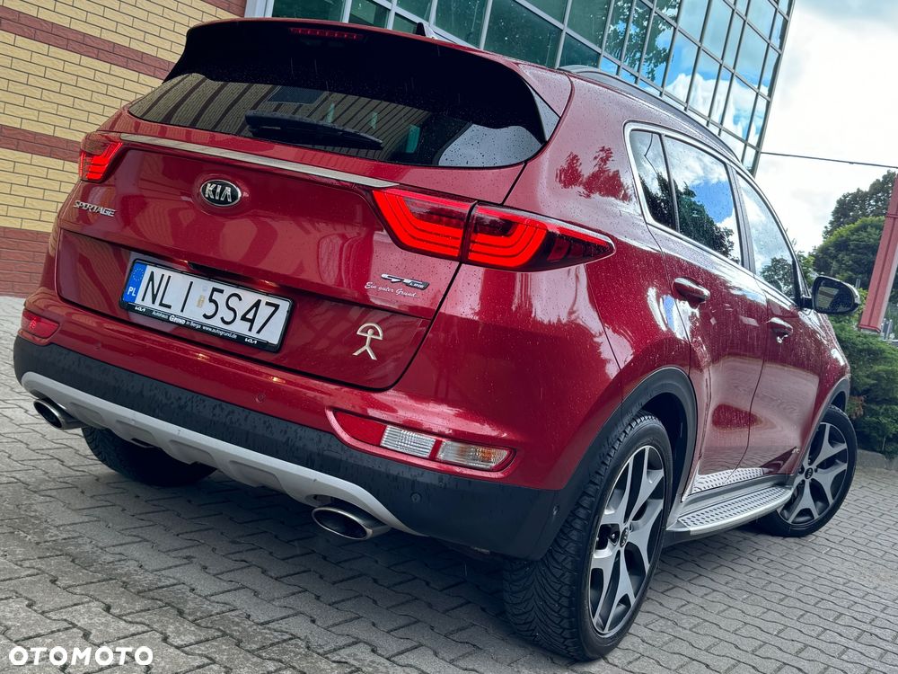 Kia Sportage 2,0 CRDI AWD GT Line - 4