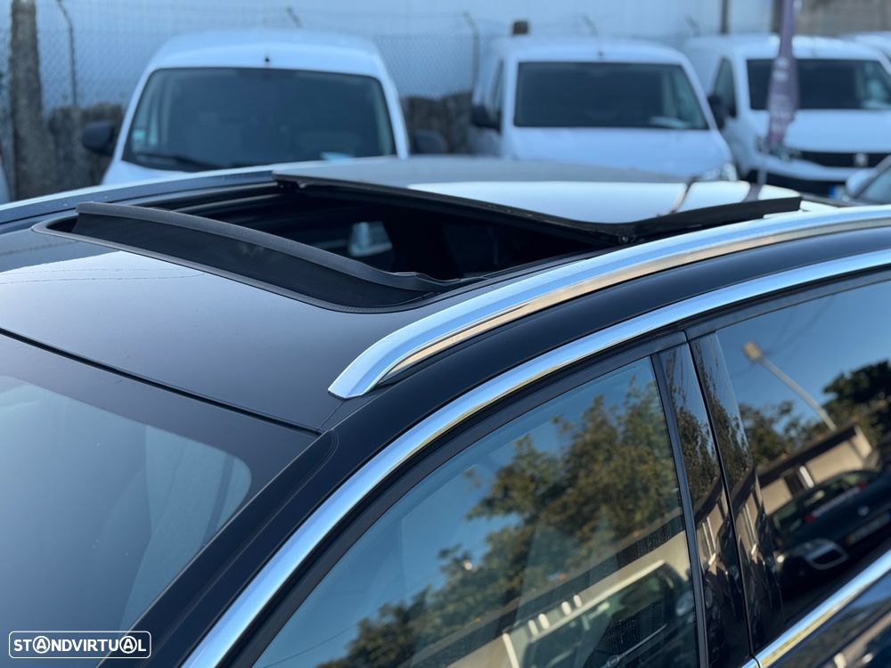 Peugeot 3008 1.6 Hybrid4 GT Pack e-EAT8 - 25