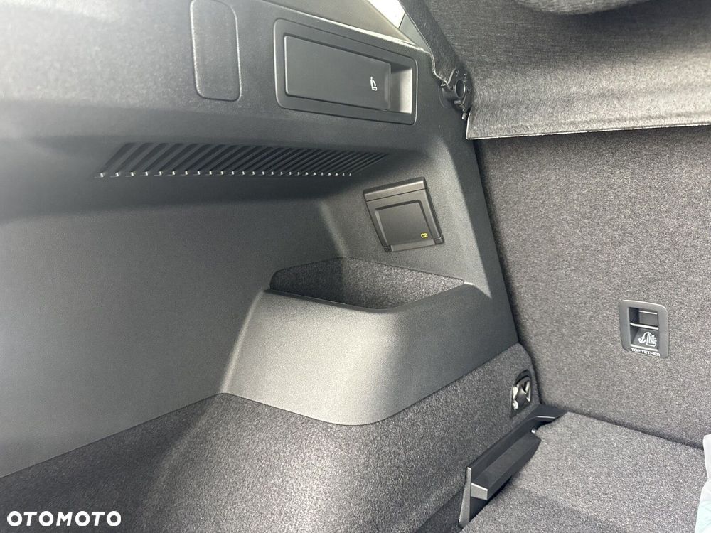 Volkswagen Tiguan - 20