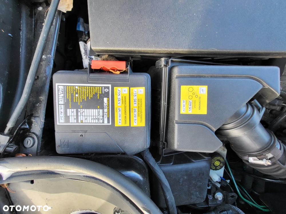 Renault Laguna 2.0 16V Expression - 29