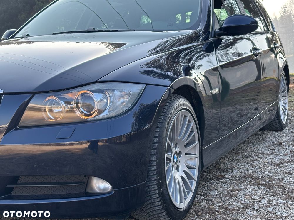 BMW Seria 3 325d DPF - 2