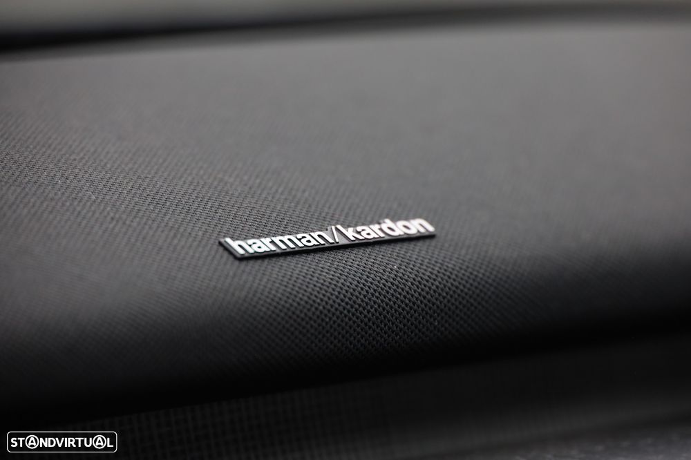 Volvo EX30 51 kWh Single Motor Plus - 29