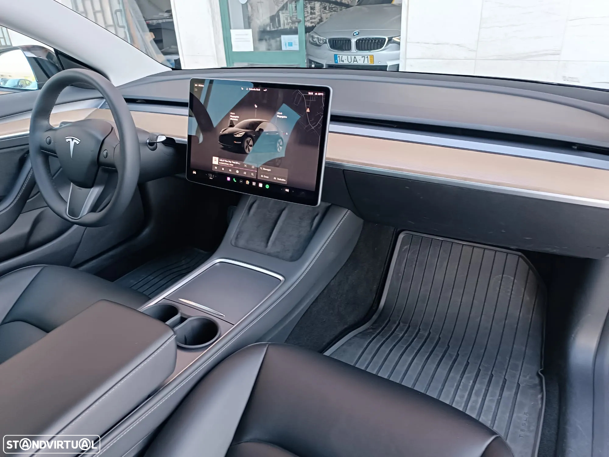 Tesla Model 3 Long Range Tração Traseira - 9
