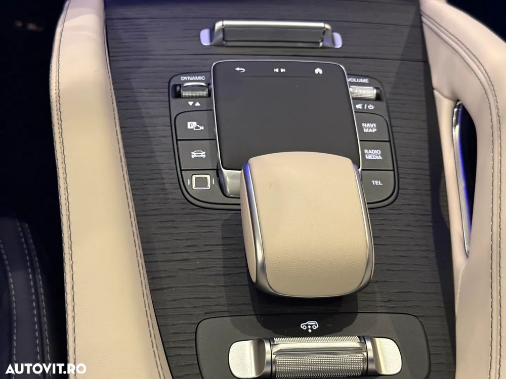 Mercedes-Benz GLE - 22