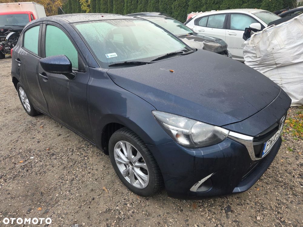Mazda 2 - 1