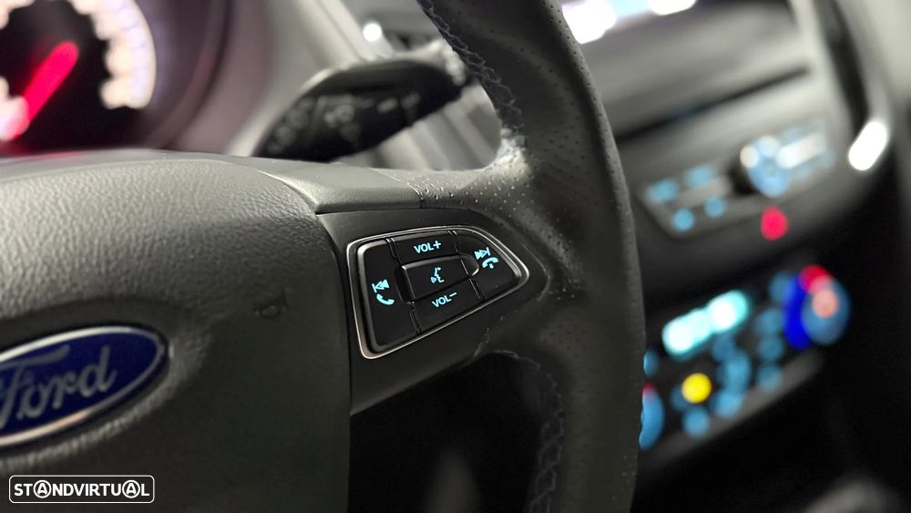 Ford Focus 2.3 EcoBoost RS - 27