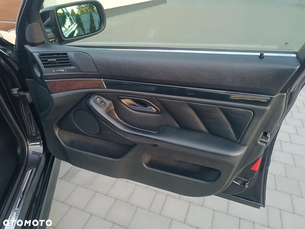 BMW Seria 5 - 23