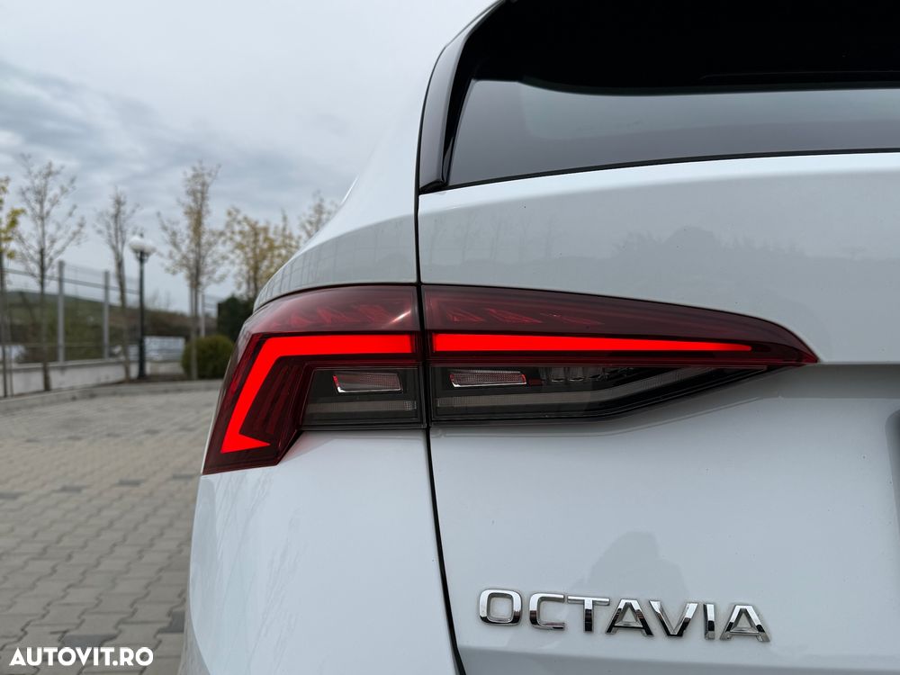 Skoda Octavia 2.0 TDI DSG Premium Edition - 34