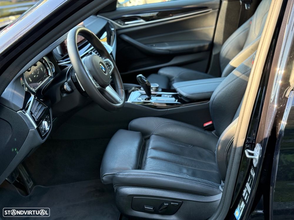 BMW 520 d Pack M Auto - 12