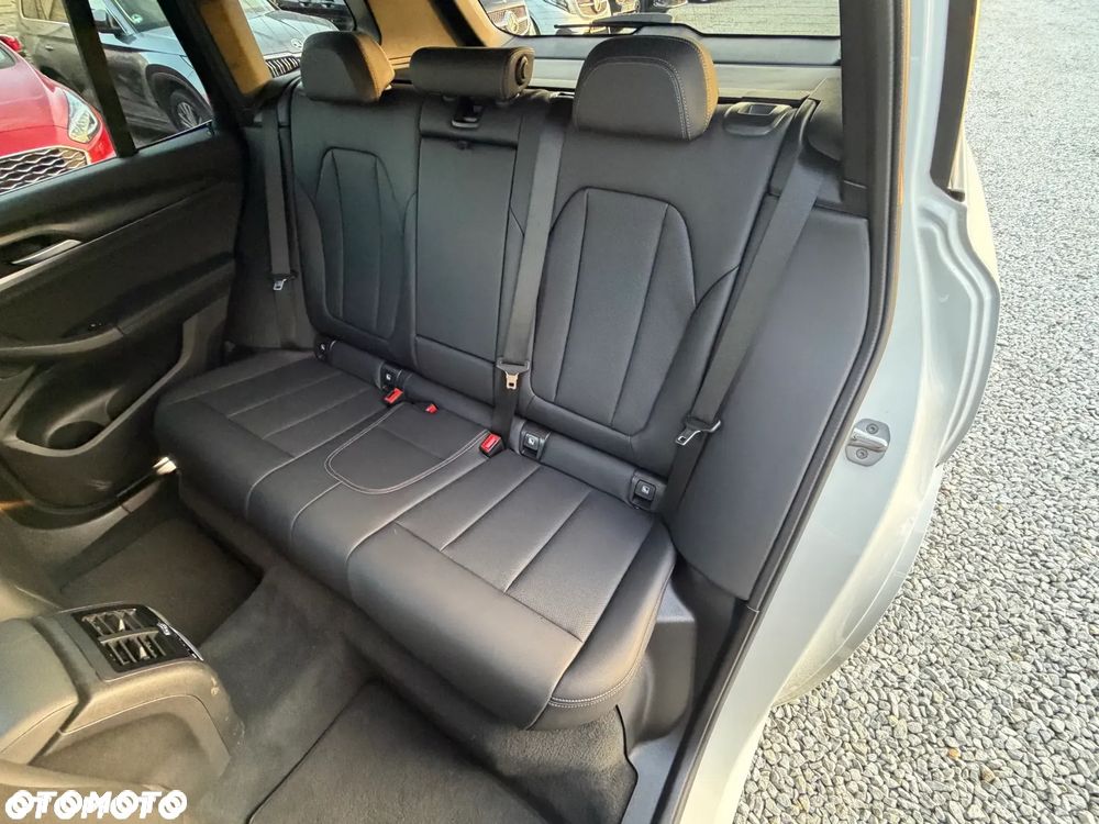 BMW X3 - 32