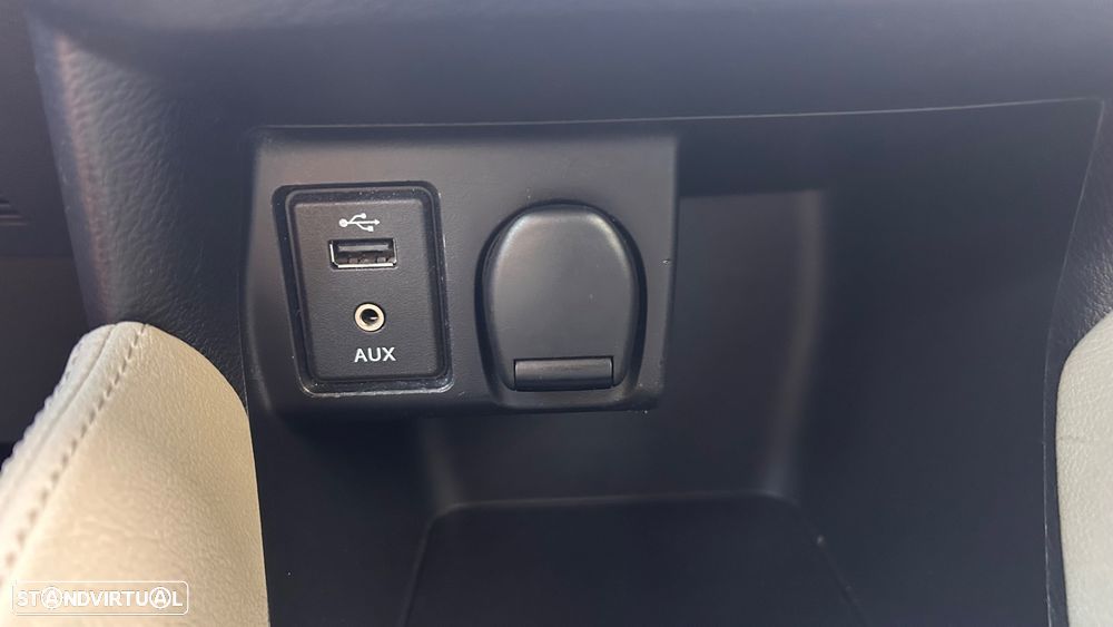 Nissan Micra 1.5 dCi N-Connecta Skyline S/S - 24