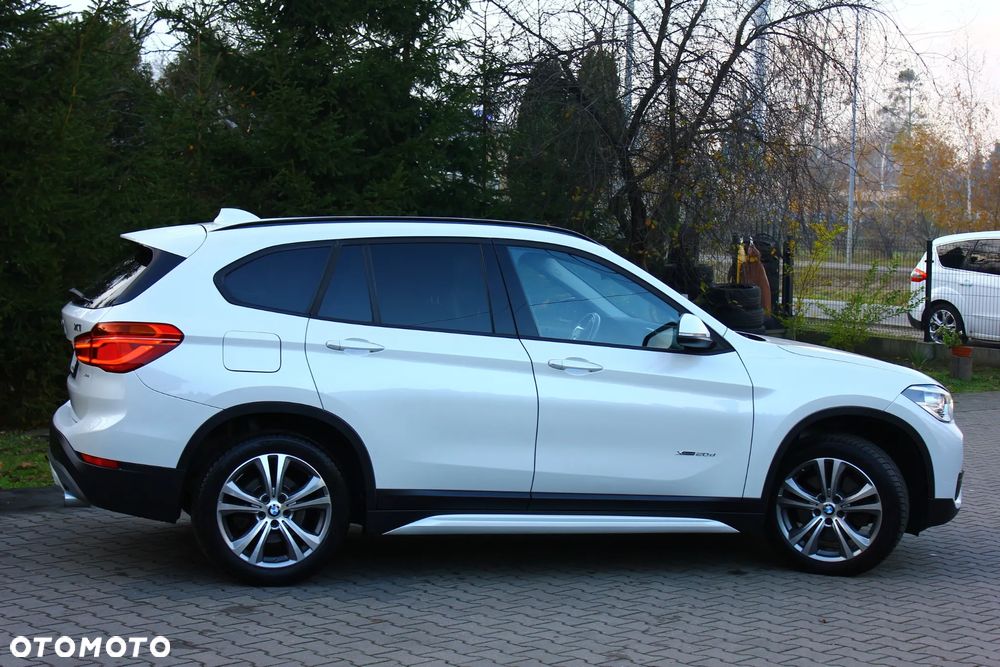 BMW X1 - 13