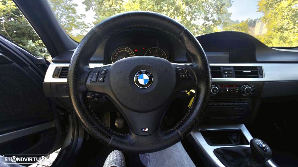 BMW 320 d Navigation - 20