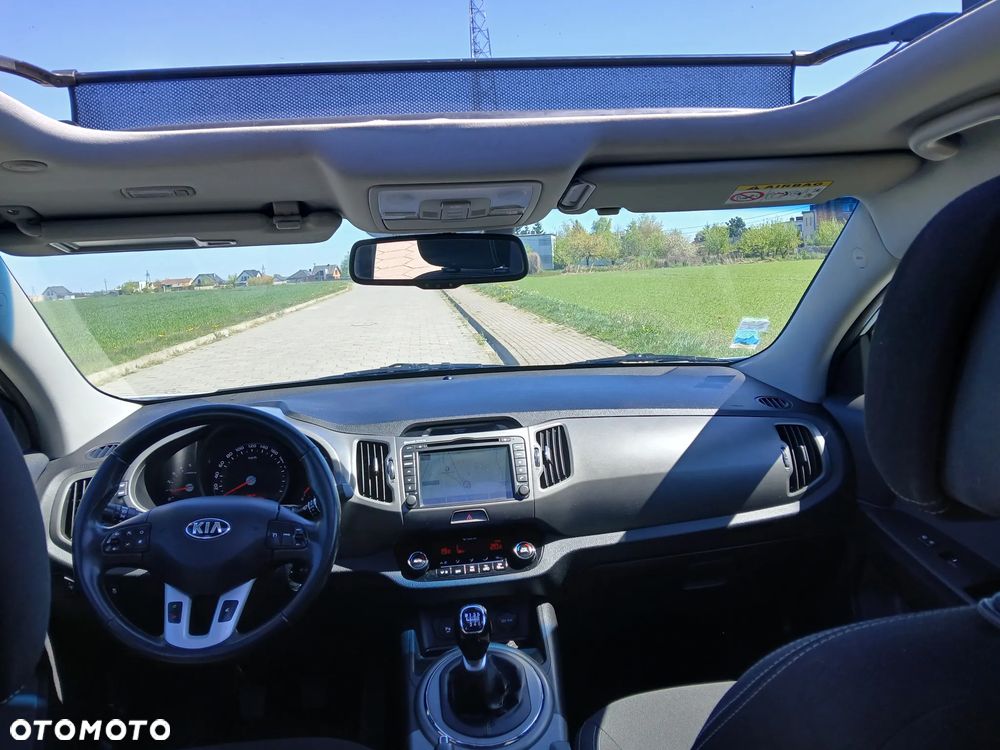 Kia Sportage 1.7 CRDI 2WD ISG Dream-Team Edition - 32