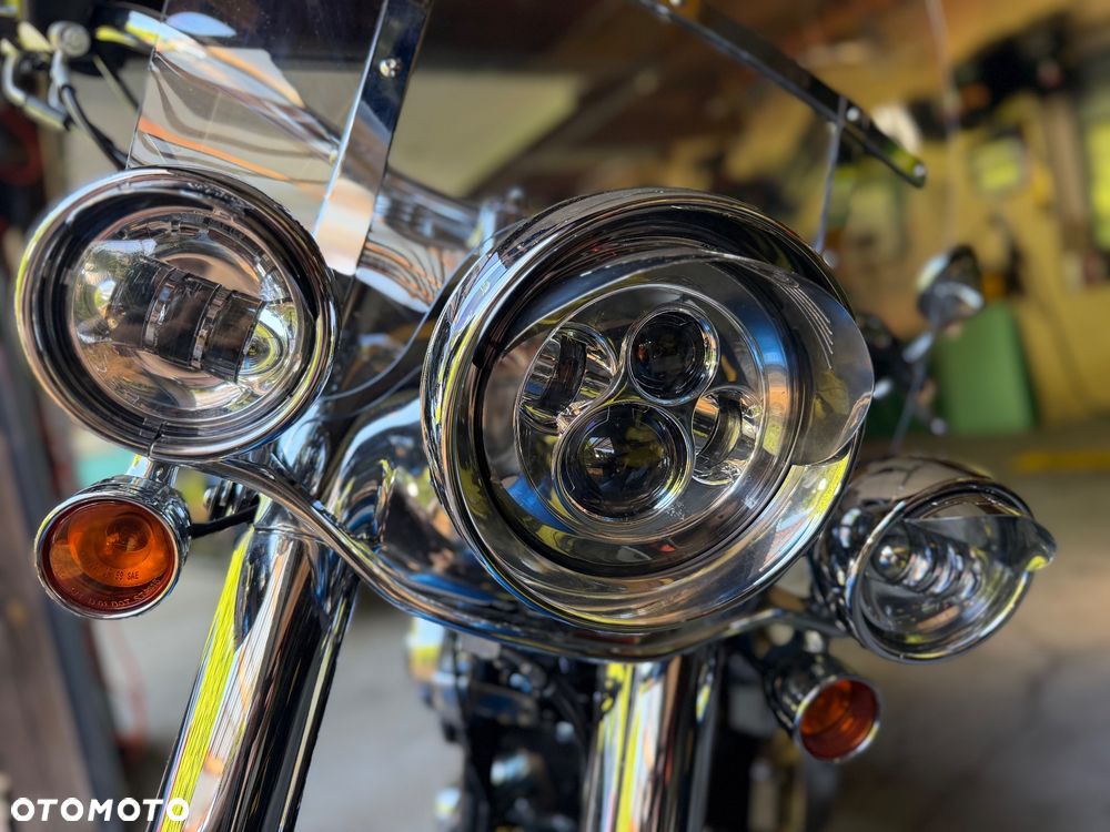 Harley-Davidson Softail Deluxe - 4