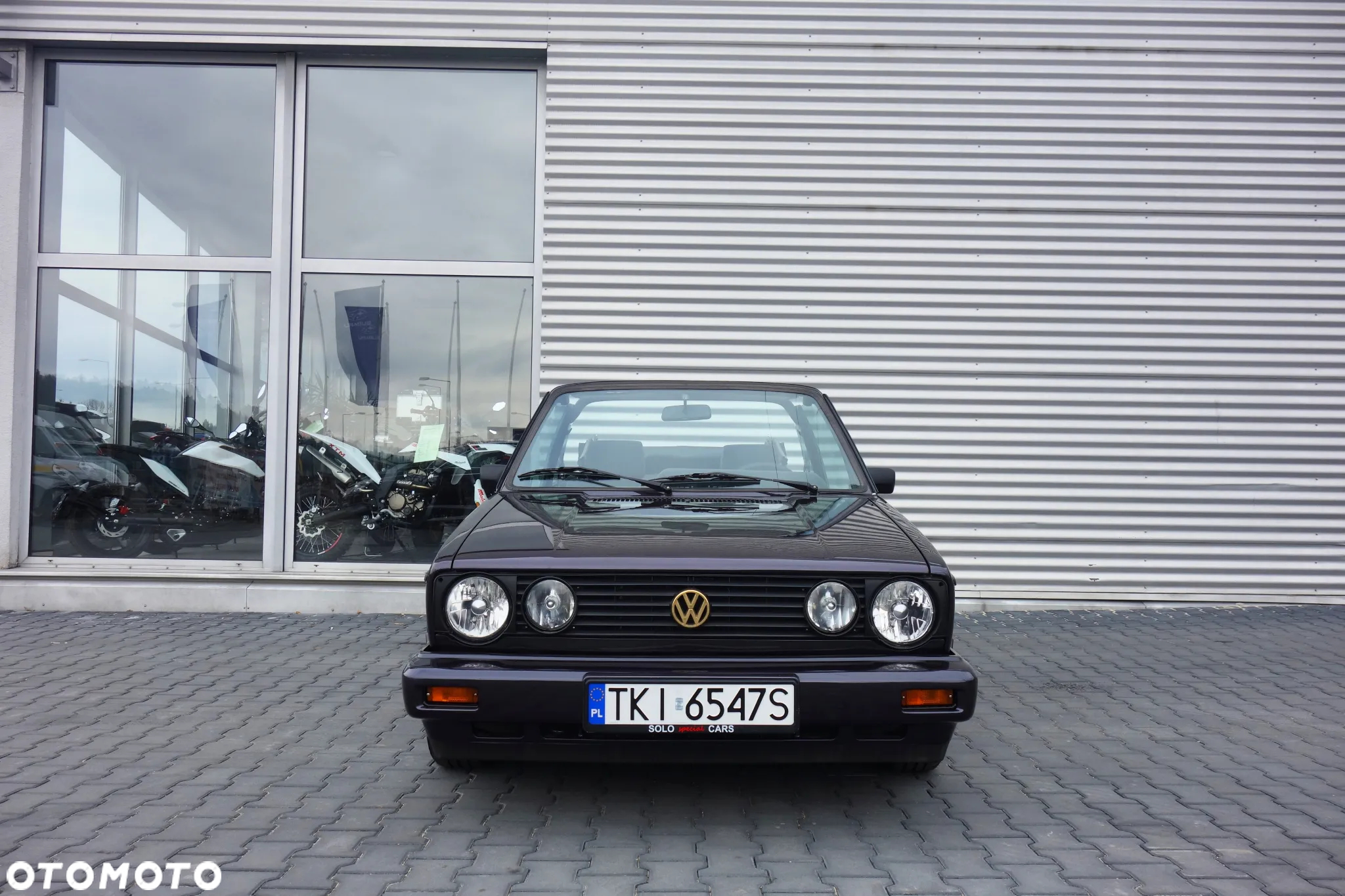 Volkswagen Golf Cabriolet 1.8 - 12