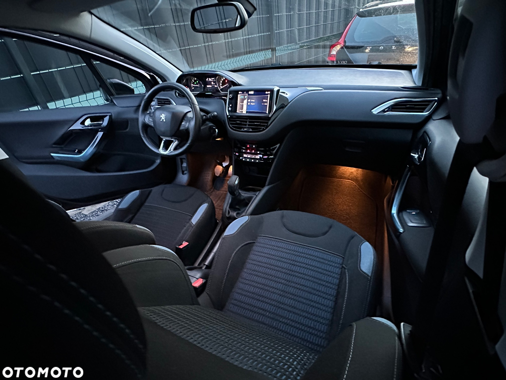 Peugeot 208 1.6 VTi Allure - 16