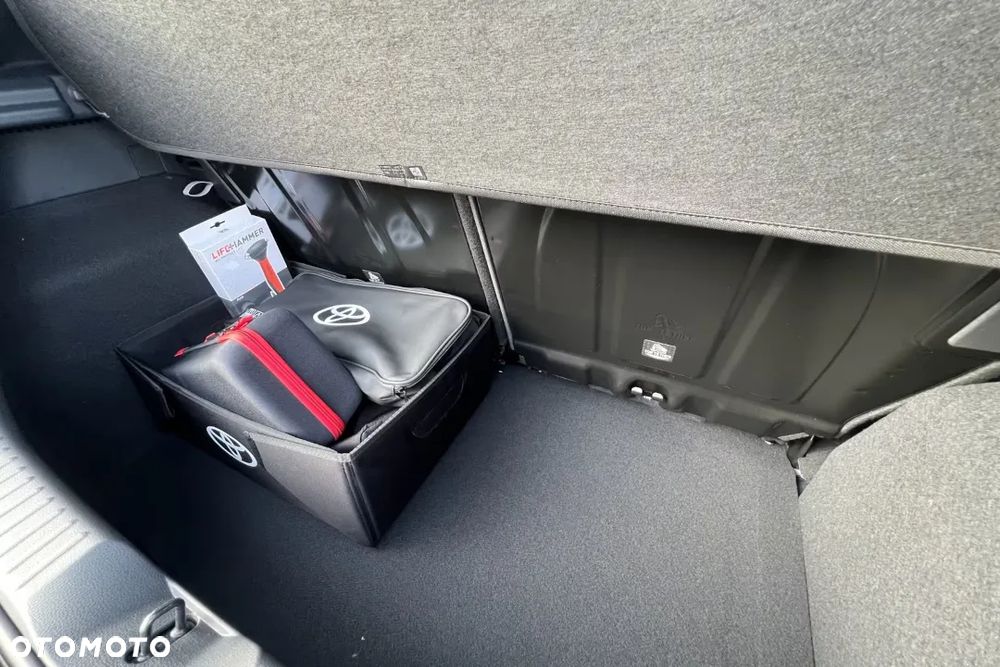 Toyota Aygo X Hybrid 1.5 Style e-CVT - 20