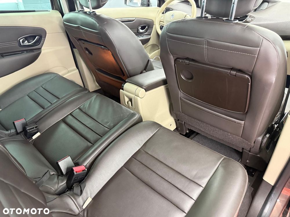 Renault Scenic Energy dCi 130 Start & Stop Bose Edition - 29