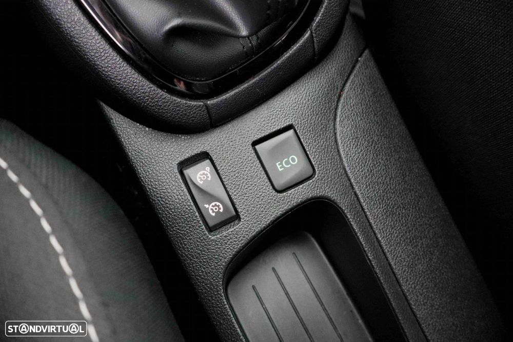 Renault Clio Sport Tourer 0.9 TCe Limited - 32