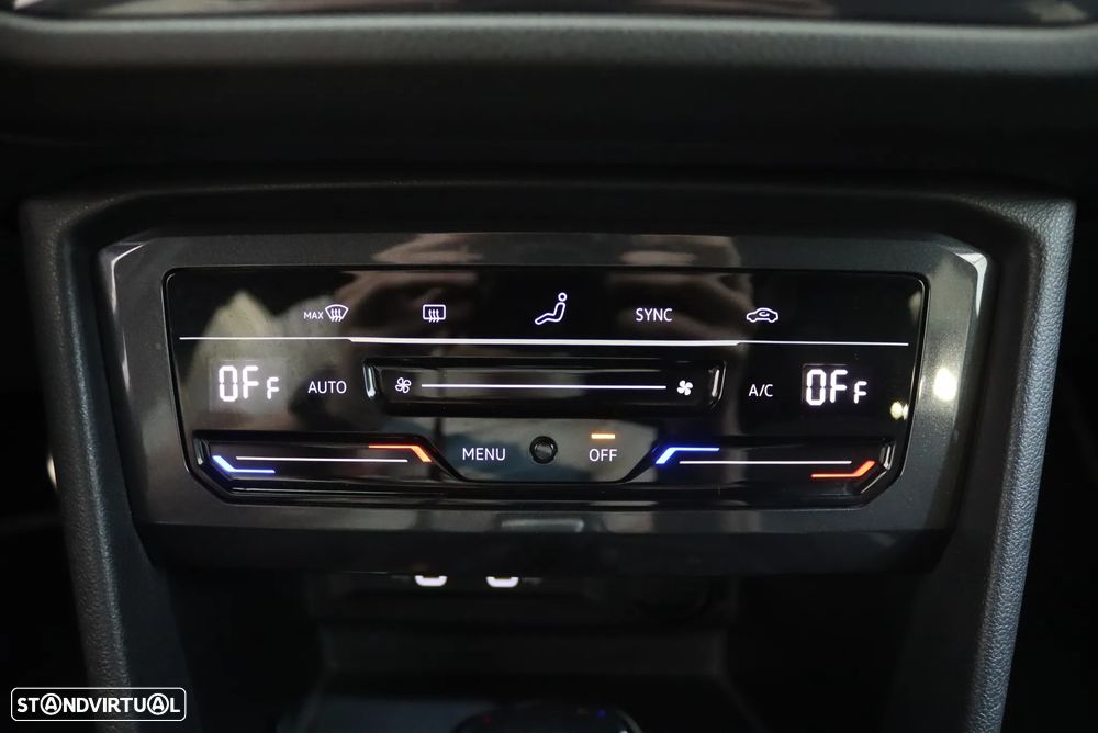 VW Tiguan Allspace 2.0 TDI R-Line DSG - 16