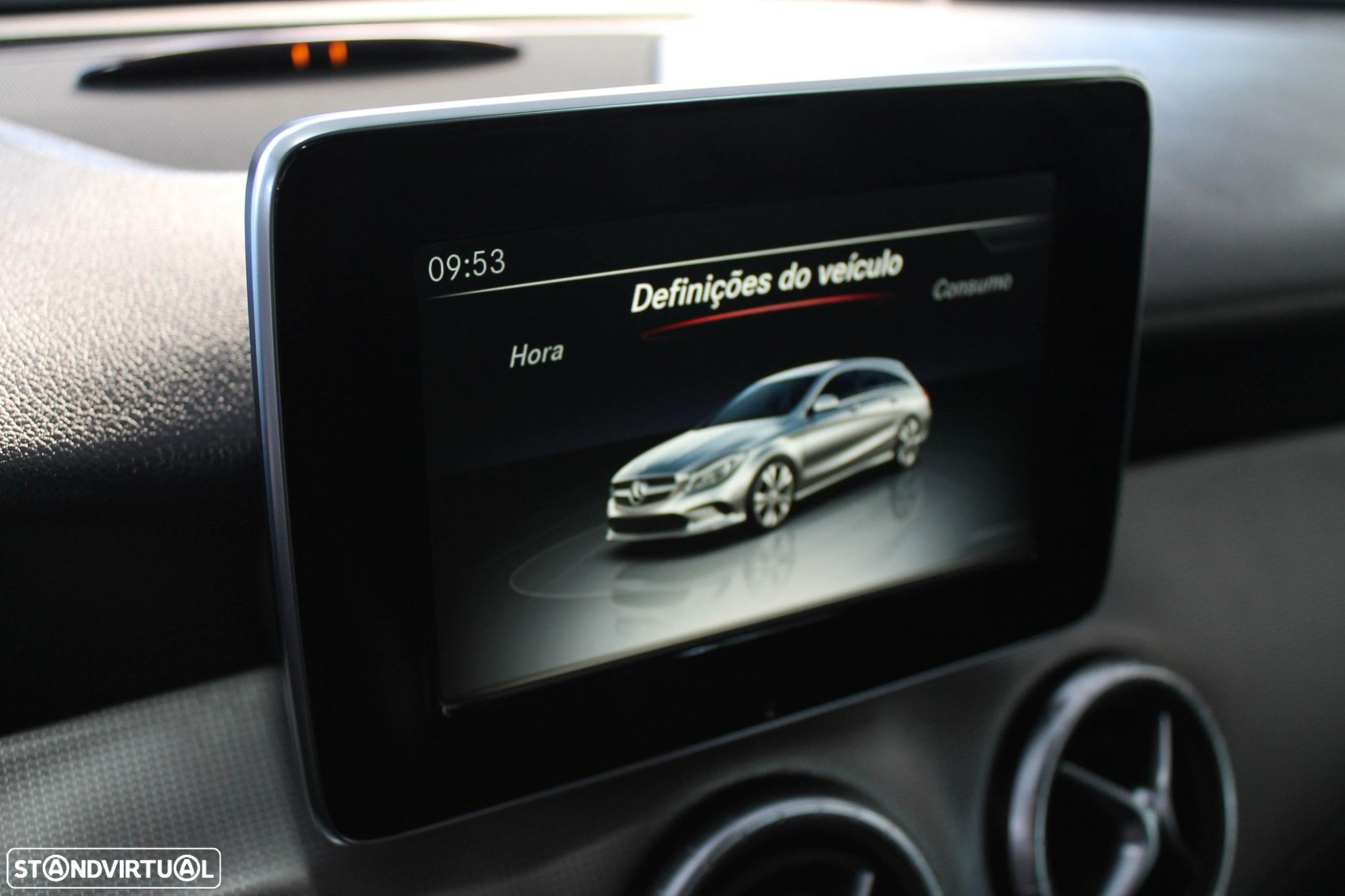 Mercedes-Benz CLA 180 d Shooting Brake Urban - 22