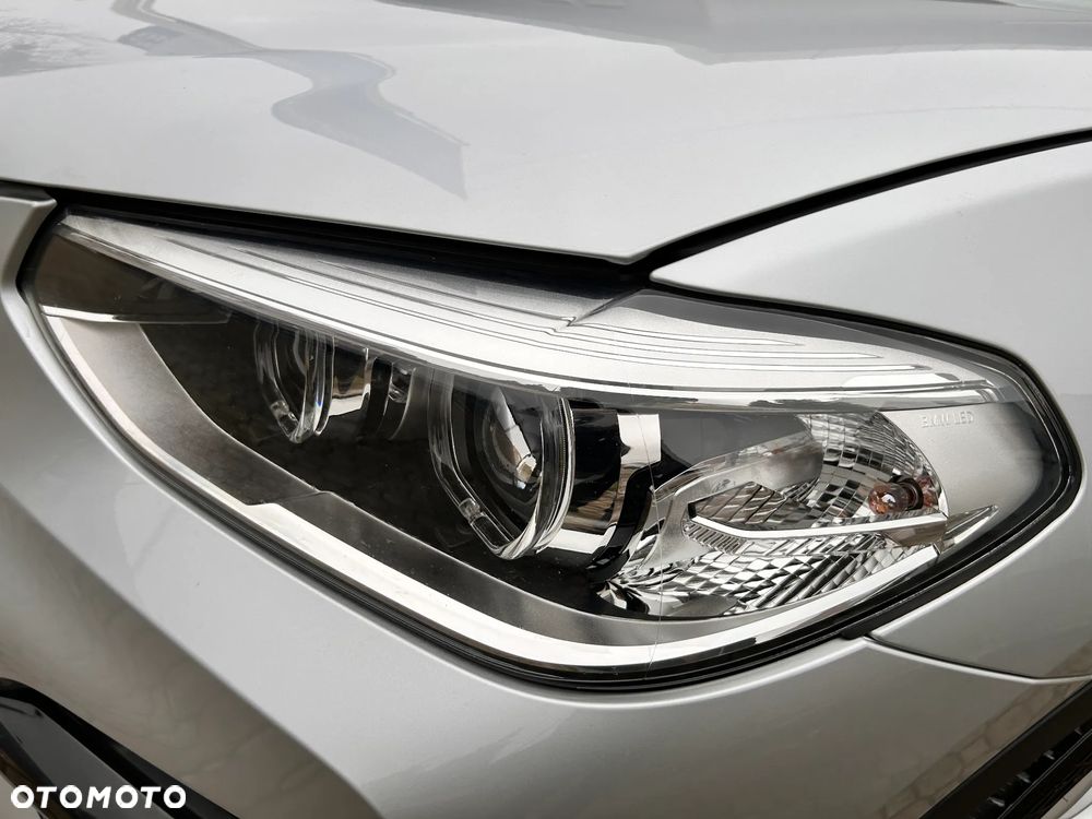 BMW X3 xDrive20i GPF Advantage - 33