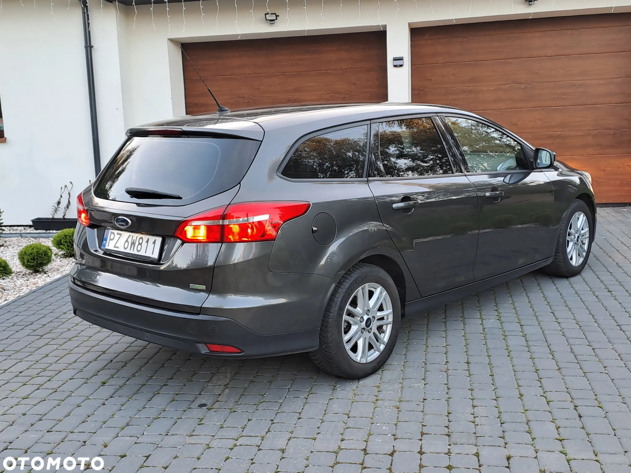 Ford Focus 1.0 EcoBoost Trend Edition - 9