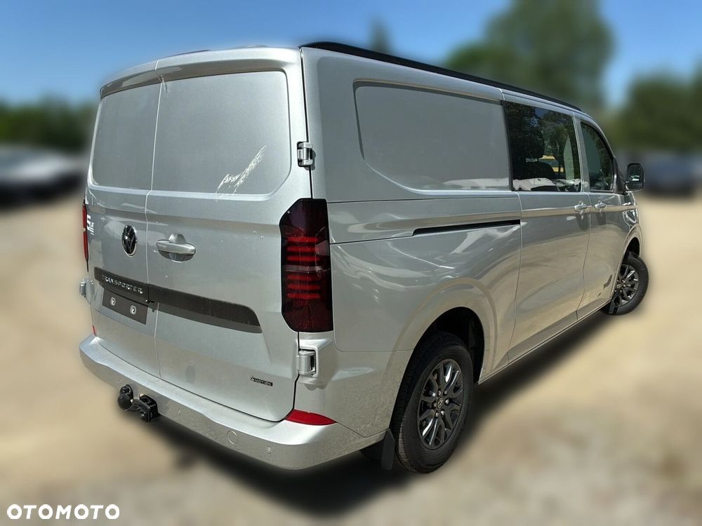 Volkswagen Transporter T7 Furgon PLUS 4MOTION/6 osob./AUTOMAT 2,0 TDI 170 KM r. o. 3500 mm - 7