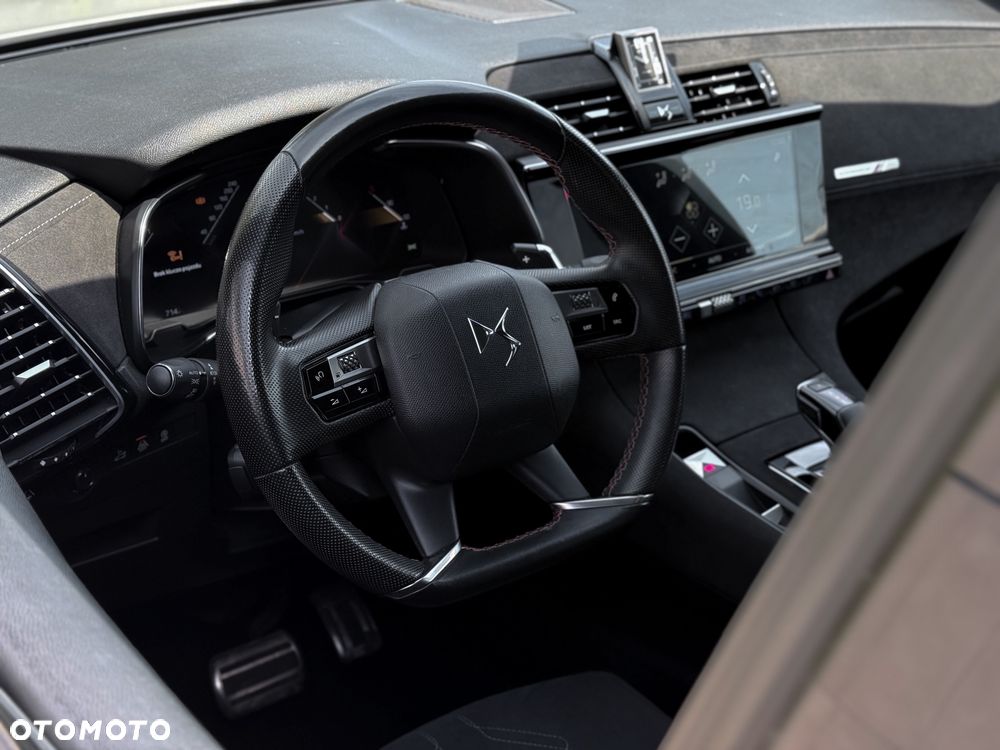 DS Automobiles DS 7 Crossback 1.6 PureTech Performance Line + - 19