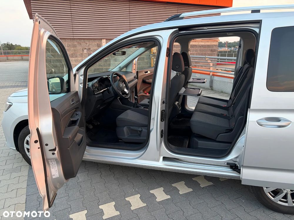 Ford Tourneo Connect 2.0 EcoBlue Titanium - 20