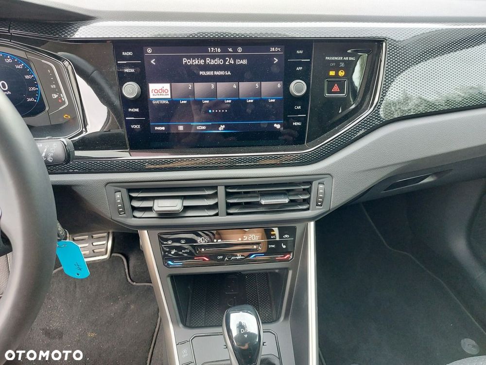 Volkswagen Polo - 15