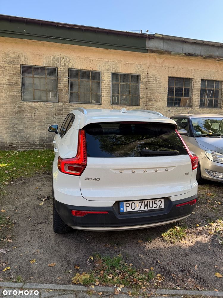 Volvo XC 40 - 4
