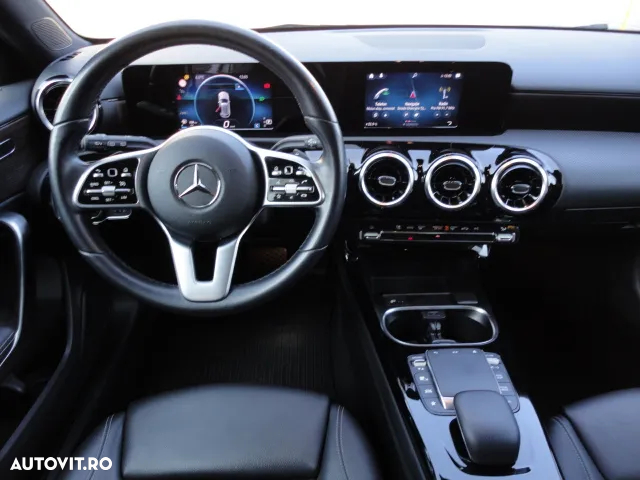 Mercedes-Benz A 180 d Aut. - 20