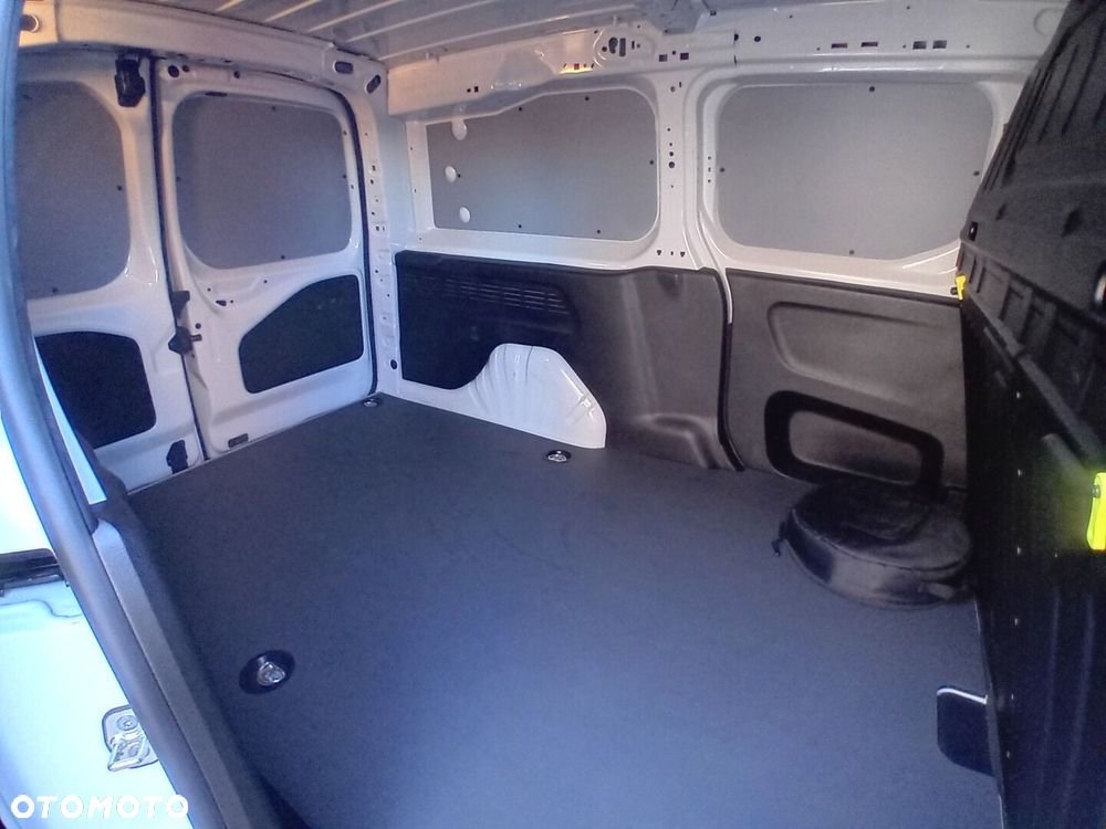 Toyota PROACE CITY - 9