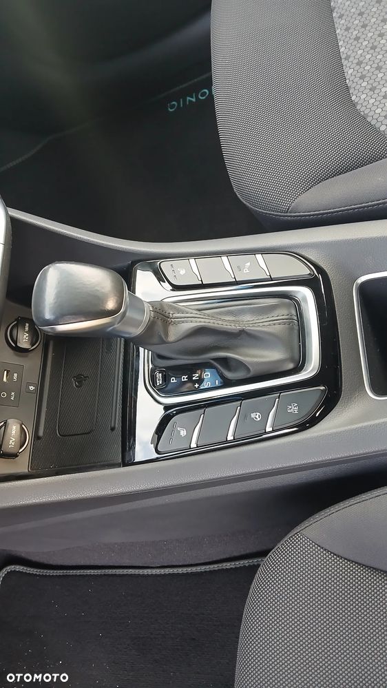 Hyundai IONIQ Plug-in hybrid Premium - 17