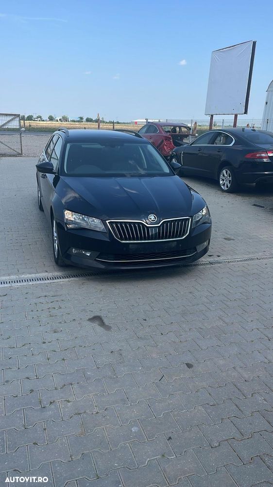 Dezmembram Skoda Superb 3 2.0 diesel din 2017 - 1