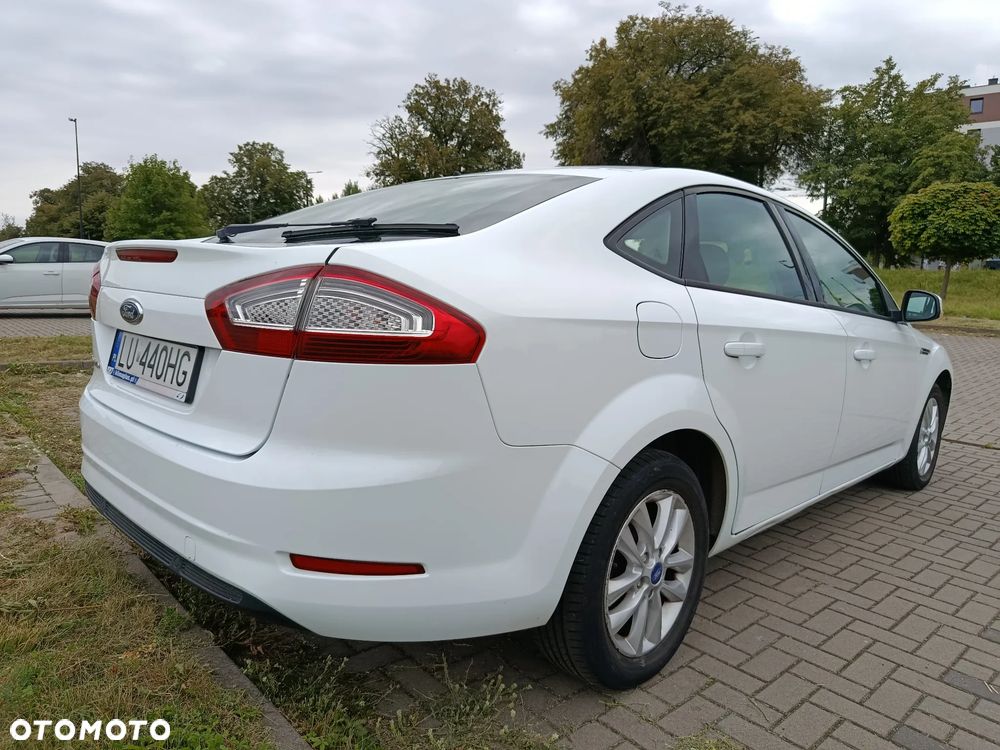 Ford Mondeo 2011 photo 4