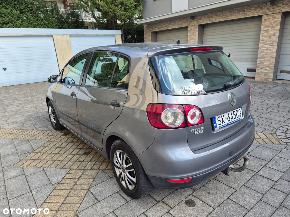 Volkswagen Golf Plus 1.9 TDI Comfortline - 10