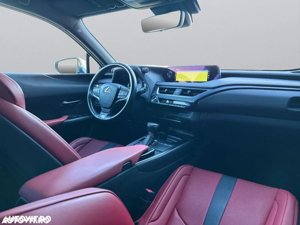 Lexus UX 250h F SPORT - 10